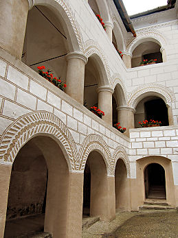 Im Innenhof der Burg Rappottenstein