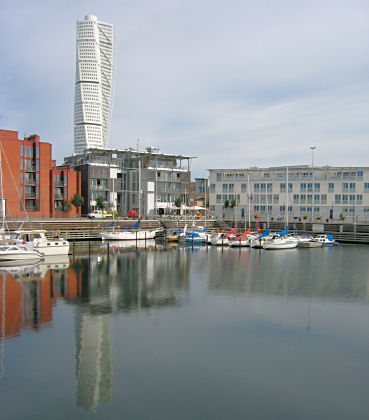 Ann�herung an den spektakul�ren Neubau am schwedischen Ufer des �resund 