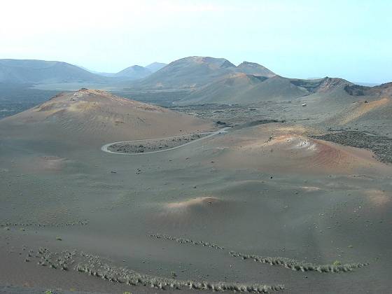 Vulkanlandschaft im Timanfaya-Nationalpark