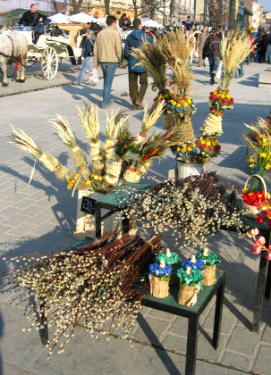 Osterschmuck an Stra�enst�nden 